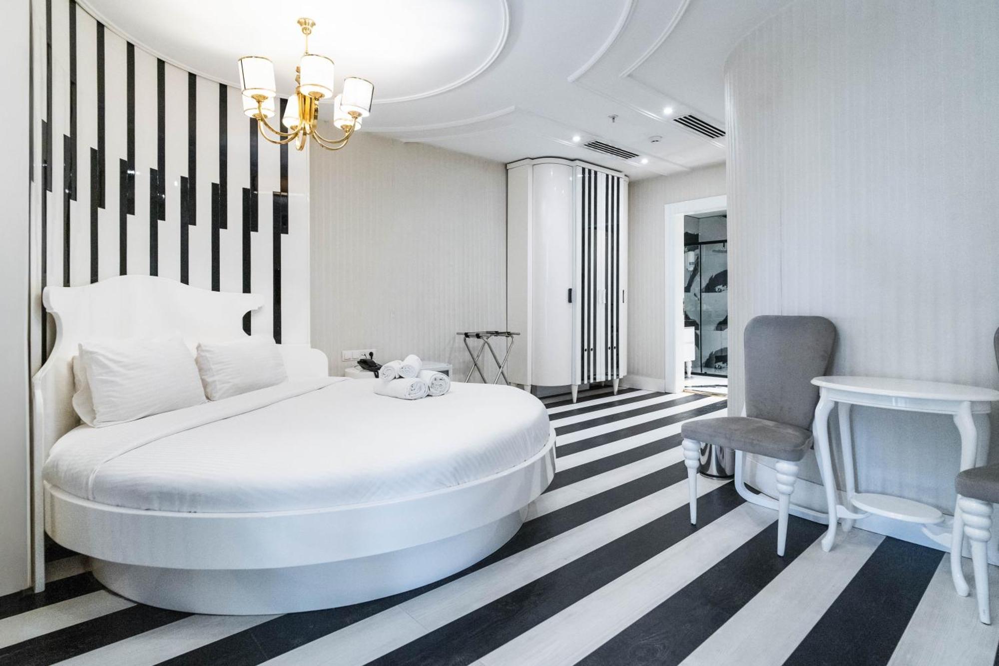 Golden Pars Hotel (Adults Only) Bursa Luaran gambar