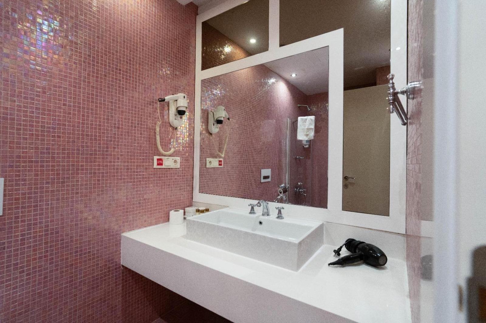 Golden Pars Hotel (Adults Only) Bursa Luaran gambar