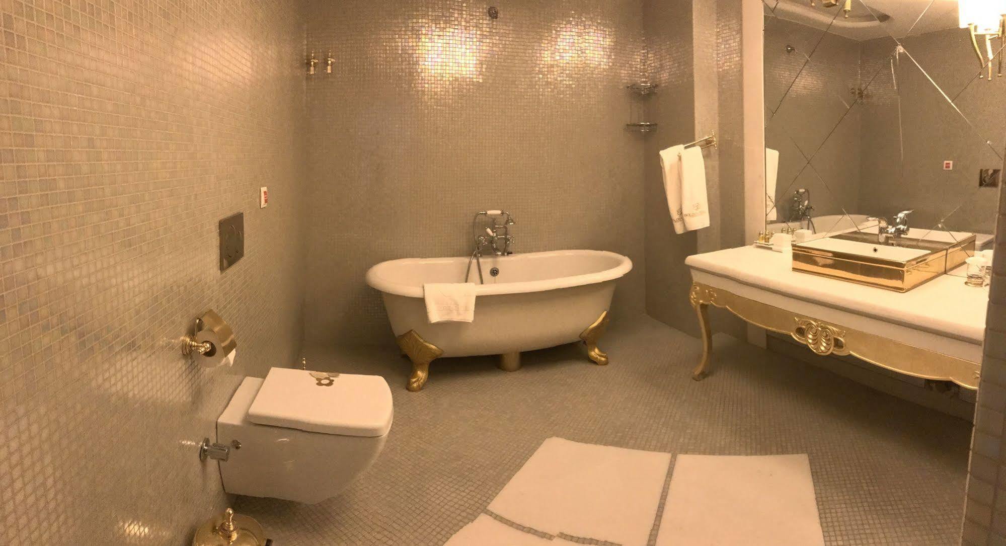 Golden Pars Hotel (Adults Only) Bursa Luaran gambar